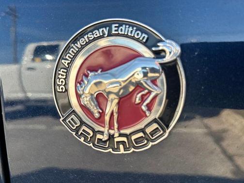 2021 Ford Bronco Base