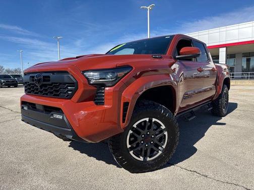 2025 Toyota Tacoma Hybrid 