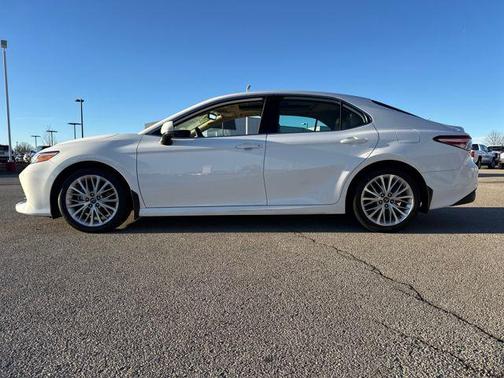 2020 Toyota Camry XLE