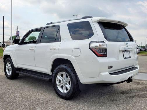 2024 Toyota 4Runner SR5