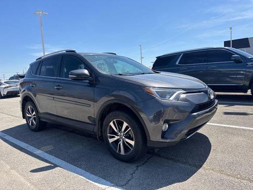 Magnetic Gray Metallic 2016 Toyota RAV4 XLE