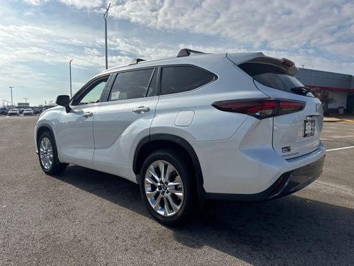 2026 Toyota Highlander Limited