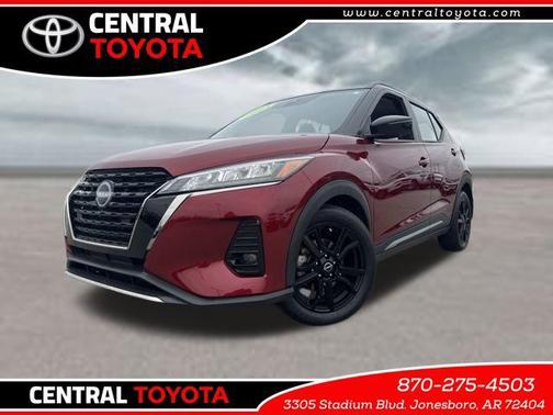 2023 Nissan Kicks SR