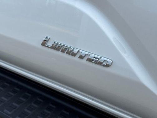 2025 Toyota 4Runner Limited