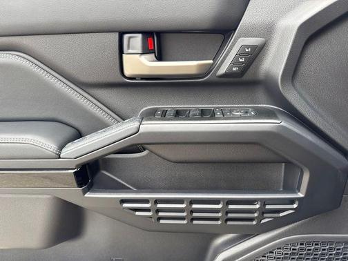 2025 Toyota 4Runner Limited