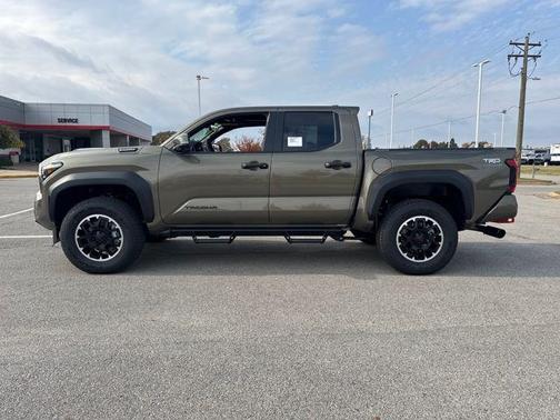 2025 Toyota Tacoma TRD Off Road