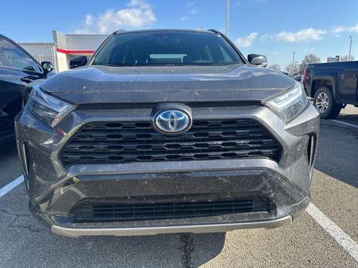 2024 Toyota RAV4 Hybrid SE