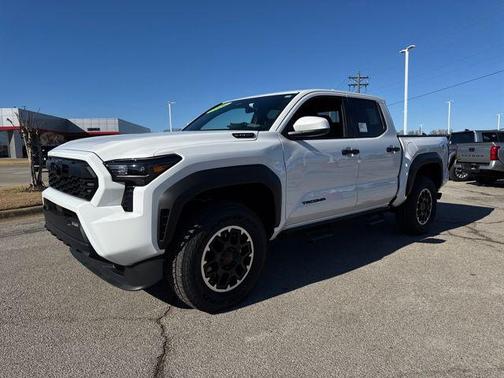 2026 Toyota Tacoma Hybrid TRD Off Road