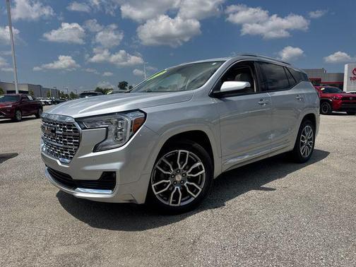 Quicksilver Metallic 2022 GMC Terrain Denali