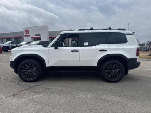 2026 Toyota Land Cruiser Base