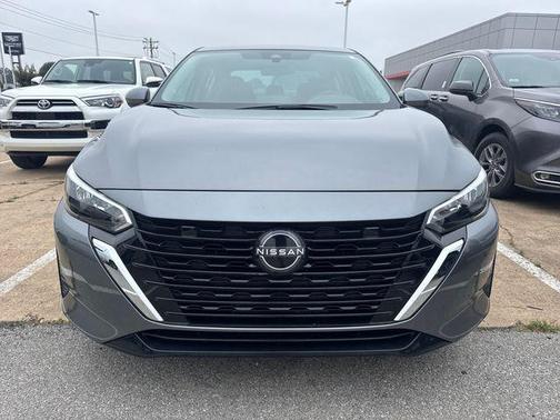 Gun Metallic 2024 Nissan Sentra SV