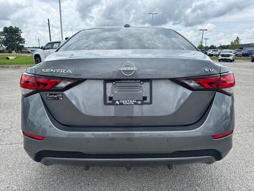 Gun Metallic 2024 Nissan Sentra SV