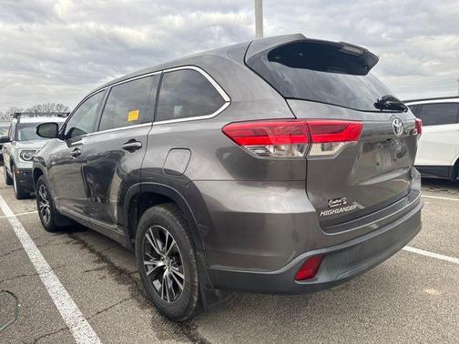 2018 Toyota Highlander LE Plus