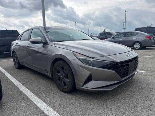 Fluid Metal 2021 Hyundai ELANTRA SEL