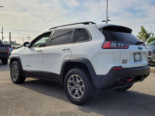 2022 Jeep Cherokee Trailhawk