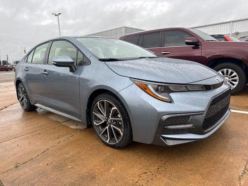 Celestite 2020 Toyota Corolla SE