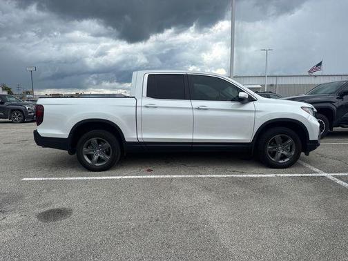 Platinum White Pearl 2023 Honda Ridgeline RTL
