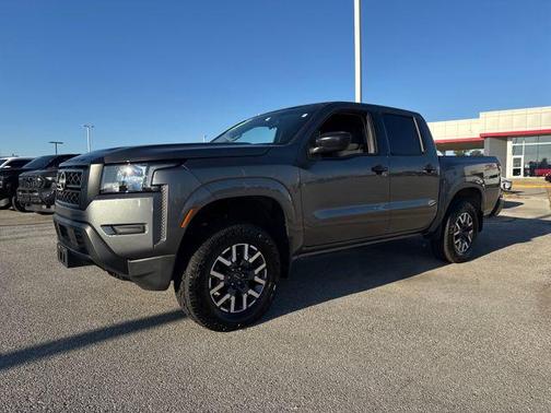 2022 Nissan Frontier S