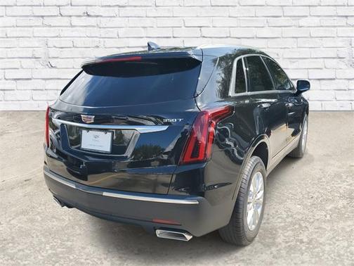 2025 Cadillac XT5 Luxury