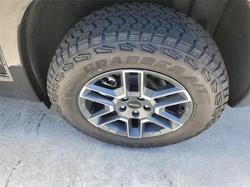 2026 GMC Terrain AWD AT4