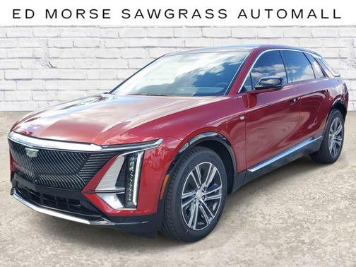 Radiant Red Tintcoat 2026 Cadillac LYRIQ Luxury