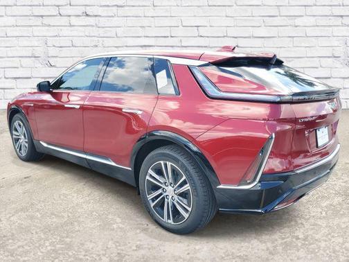 Radiant Red Tintcoat 2026 Cadillac LYRIQ Luxury