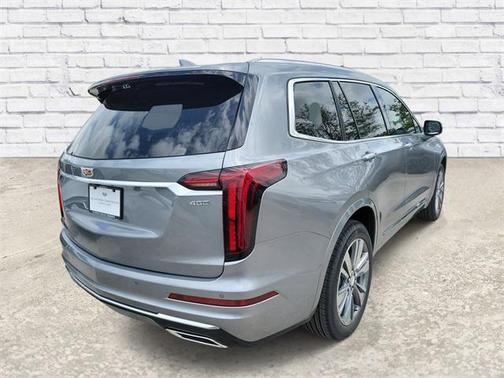2025 Cadillac XT6 Premium Luxury FWD
