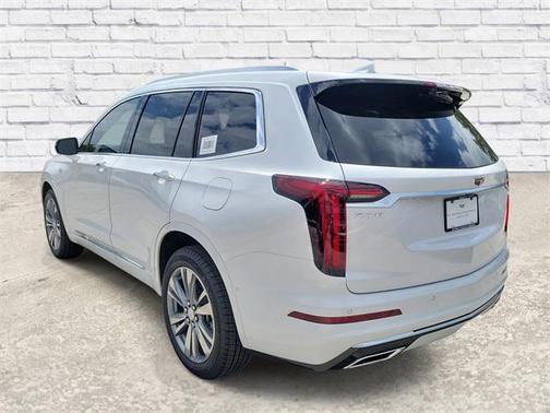 2025 Cadillac XT6 Premium Luxury FWD
