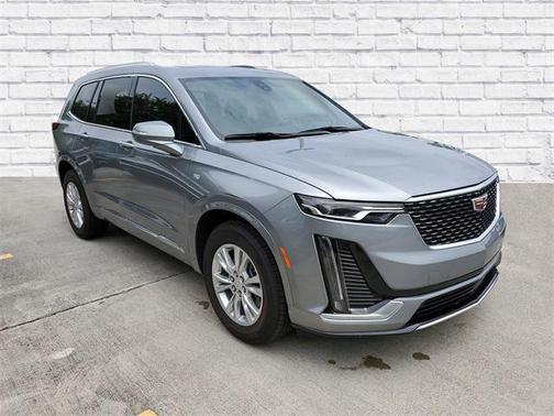 2025 Cadillac XT6 Luxury FWD
