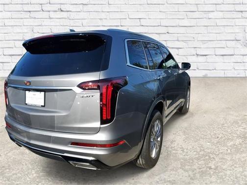 2025 Cadillac XT6 Luxury FWD