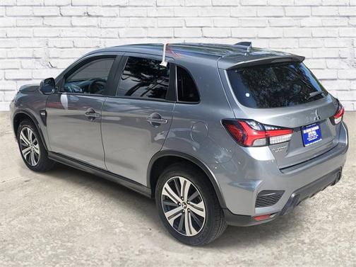 2024 Mitsubishi Outlander Sport 2.0 LE