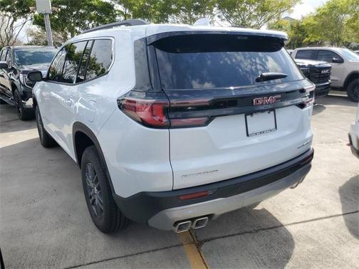 2026 GMC Acadia Elevation FWD
