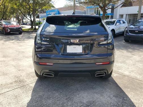 2022 Cadillac XT4 Sport