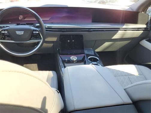 2025 Cadillac Escalade Luxury