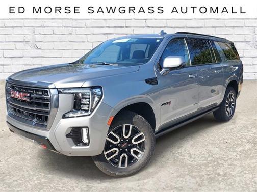 2023 GMC Yukon XL 4WD AT4