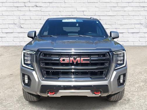 2023 GMC Yukon XL 4WD AT4