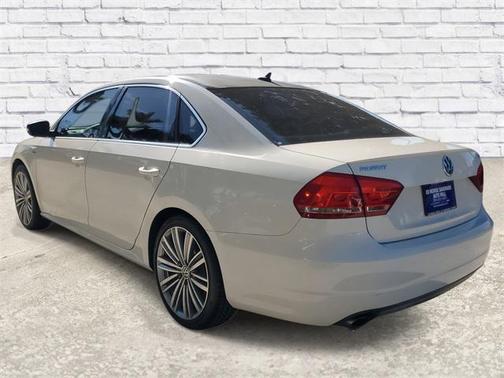 2015 Volkswagen Passat 1.8T Auto Sport