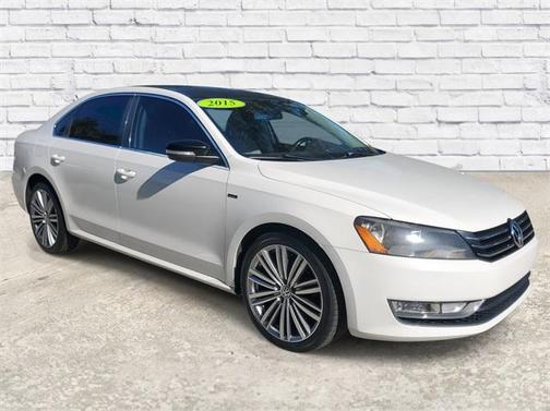 2015 Volkswagen Passat 1.8T Auto Sport