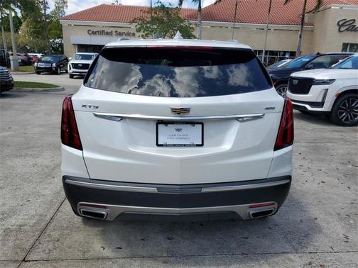 2021 Cadillac XT5 Premium Luxury