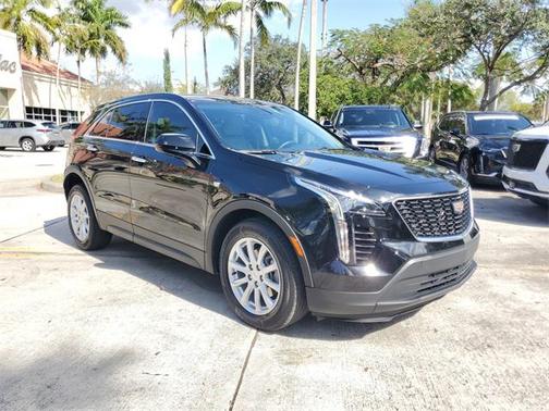 2023 Cadillac XT4 Luxury