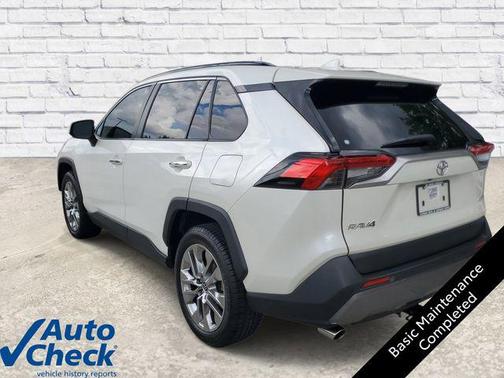 Blizzard Pearl 2020 Toyota RAV4 Limited