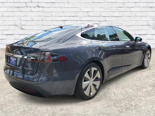 2020 Tesla Model S Long Range