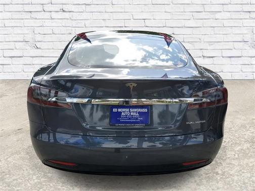 2020 Tesla Model S Long Range