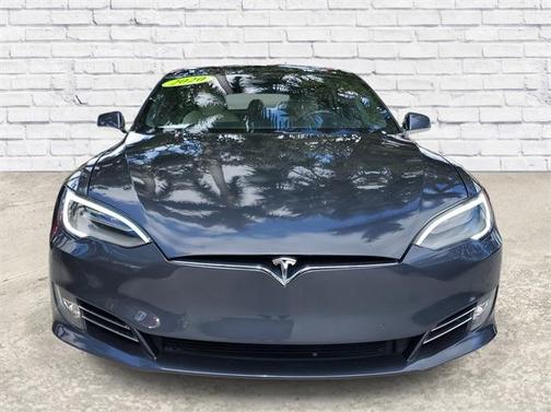 2020 Tesla Model S Long Range