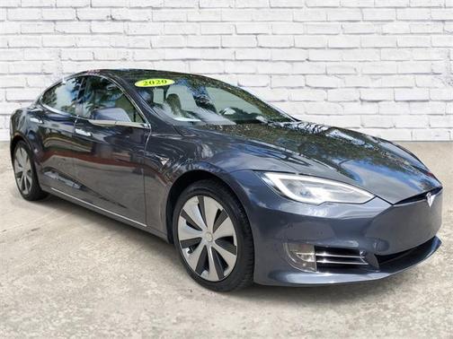 2020 Tesla Model S Long Range