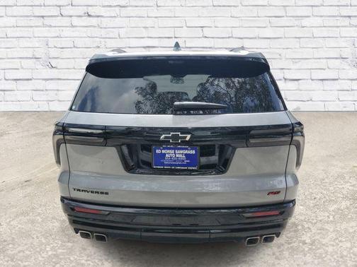 Sterling Gray Metallic 2026 Chevrolet Traverse RS