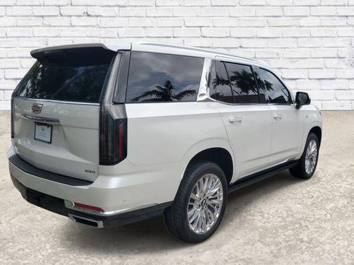 Crystal White Tricoat 2025 Cadillac Escalade Premium Luxury