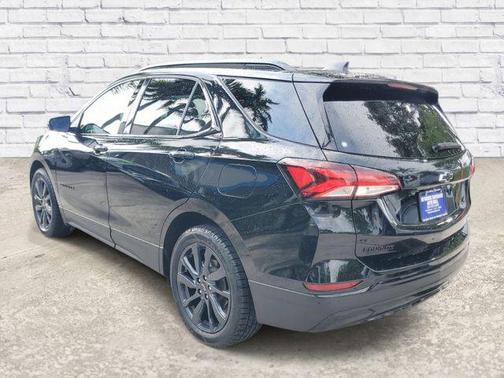 Mosaic Black Metallic 2024 Chevrolet Equinox FWD RS