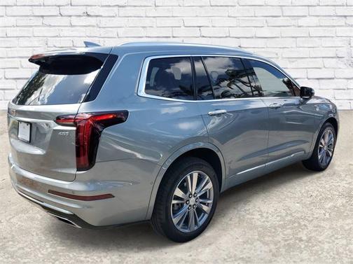 2023 Cadillac XT6 Premium Luxury FWD