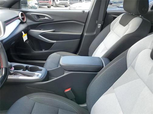 2025 Chevrolet Trax FWD 1RS